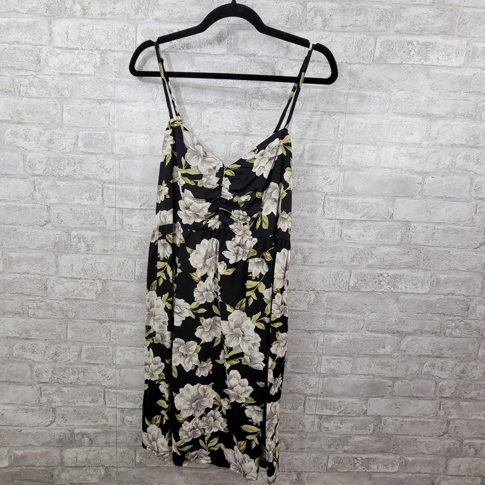 Shop The Trends dress women's XL